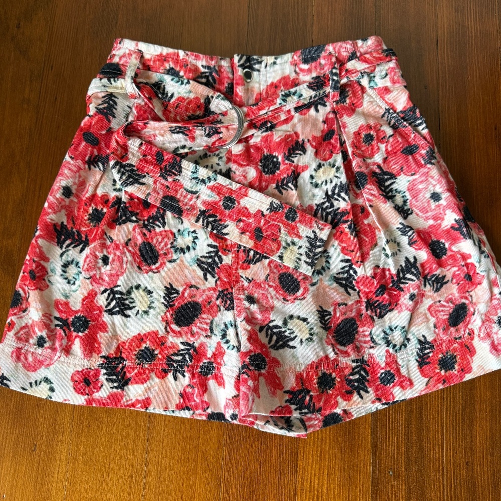 CHUFY Designer Women’s High Waist Floral Shorts Coral, Orange, Pink & Black Sz M